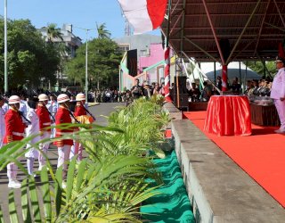 HUT ke-81 RI di Parepare Berlangsung Khidmat, Tasming Hamid Pimpin Upacara di Lapangan Andi Makkasau