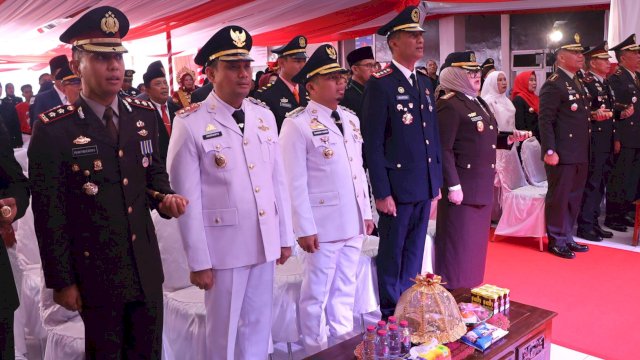 Ket: Wali Kota Parepare, Tasming Hamid dan Wakilnya, Hermanto P