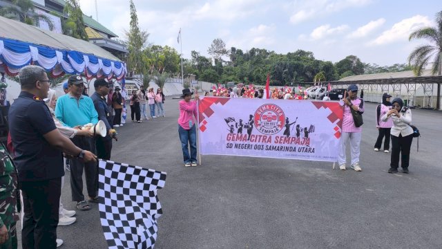 251 warga turut meramaikan Pawai Kemerdekaan RI, beberapa diantaranya yang terlibat yakni petugas dan warga binaan Lapas Narkotika Samarinda hingga Rumah Satwa Ulin Arya, Minggu (23/08/2026). 