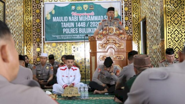 Kapolres Bulukumba AKBP Stephanus Luckyto A.W. menyampaikan sambutan dalam peringatan Maulid Nabi Muhammad SAW 1448 Hijriah. [IST]
