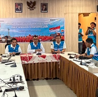 Dirut PLN Kawal Langsung Kelistrikan Nasional Jelang HUT ke-81 Kemerdekaan RI dari Posko NTT