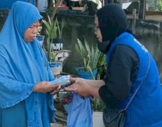 Fordes Balla Pilih Aksi, Masker Gratis dan Penyiraman Jalan Jadi Solusi