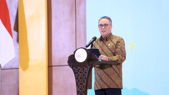 Kepala Eksekutif Pengawas Perilaku, Pelaku Usaha Jasa Keuangan, Edukasi dan Pelindungan Konsumen OJK, Dicky Kartikoyono. (Dok. Otoritas Jasa Keuangan) 
