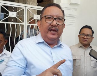 Bukan Ranahnya, Eks Pimpinan DPRD Sulsel Tegaskan Tak Pernah Bahas Detail Pengadaan Bibit Nanas