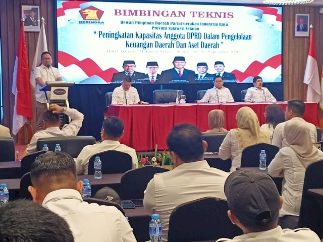 Jaga Gerakan Partai Tetap Masif, Gerindra Sulsel Bekali Anggota Fraksi Lewat Bimtek