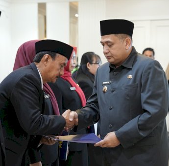 Lantik Pejabat Fungsional, Wali Kota Makassar Titip Tugas Khusus untuk Kepala UPT TPA Tamangapa