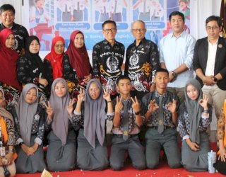 Belajar Demokrasi dari Sekolah, KPU Soppeng Hadiri Debat Kandidat Pilketos SMKN 4 Soppeng