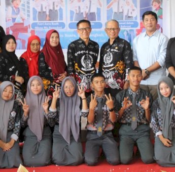 Belajar Demokrasi dari Sekolah, KPU Soppeng Hadiri Debat Kandidat Pilketos SMKN 4 Soppeng