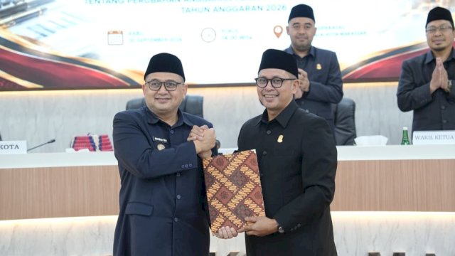 DPRD Makassar bersama Pemerintah Kota Makassar resmi menyepakati dan mengesahkan APBD Perubahan Tahun Anggaran 2026 dalam rapat paripurna, Rabu (30/9/2026). (Foto: Istimewa)