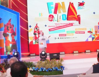 Wagub Sulsel Ajak Warga Kenali Layanan dan Produk Keuangan Legal di FIN Expo OJK Sulselbar