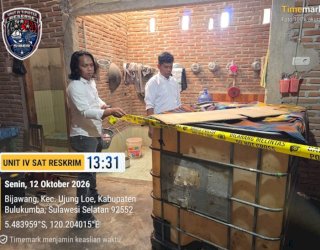 Polres Bulukumba Temukan Dugaan Penimbunan Solar Subsidi di Rumah Kosong, 1.900 Liter Ditemukan