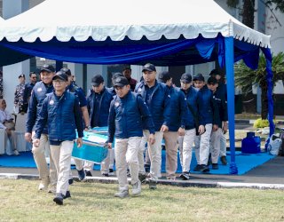 Kolaborasi BI Sulsel dan TNI AL Distribusi 25 Miliar Rupiah Layak Edar ke Warga 3T