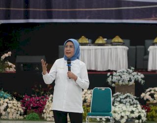 Hadiri Edukasi OJK Sulselbar, Yuliani Paris: Pemahaman Cerdas Finansial Harus Jangkau Masyarakat Perdesaan