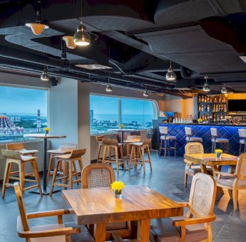 The Morning Table Aston Makassar: Paket Sarapan Praktis Dengan Ragam Menu