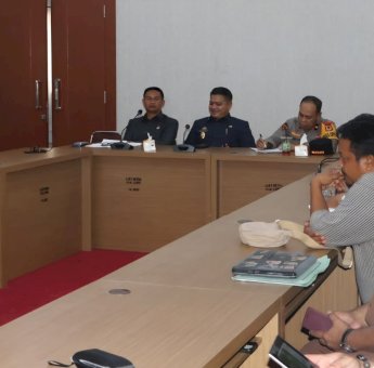 Pemkab Luwu Bergerak Tindak Lanjuti Rekomendasi DPR RI, AARB Justru Mangkir dalam Mediasi