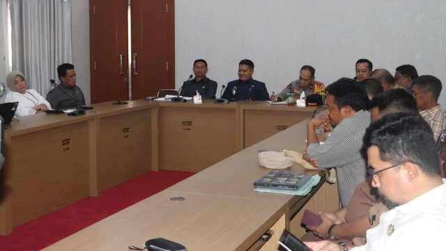 Ket: AARB Justru Mangkir dalam Mediasi