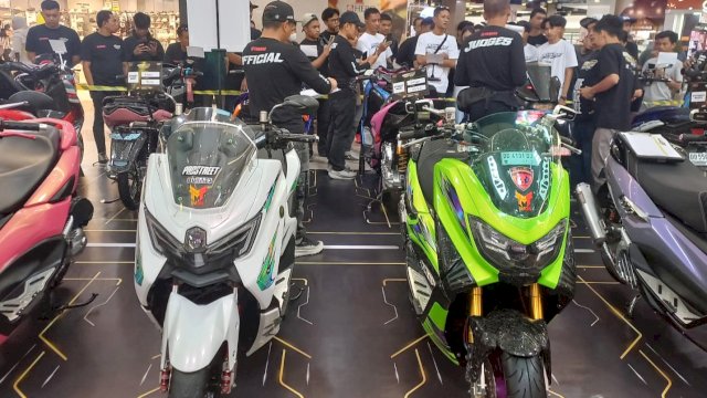 PT Suracojaya Abadimotor (SJAM) bersama Yamaha Indonesia Motor Manufacturing (YIMM) menghadirkan event CustoMAXi Yamaha di Makassar, Sabtu (3/10/2026). (Foto: Istimewa)