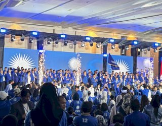 Zulkifli Hasan Tantang Pengurus Baru PAN Sulsel Raih 6 Kursi DPR RI