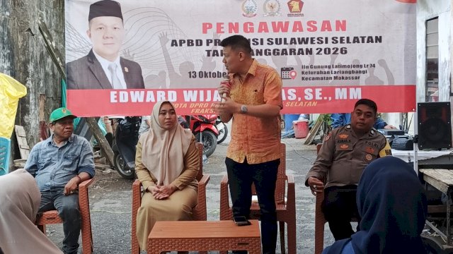 Anggota DPRD Sulsel, Edward Wijaya Horas saat melaksanakan kegiatan pengawasan APBD Provinsi Sulsel tahun anggaran 2026 di Jalan Gunung Latimojong, Kelurahan Lariangbangi, Kecamatan Makassar, Kota Makassar, Selasa (13/10/2026). (Foto: Istimewa)