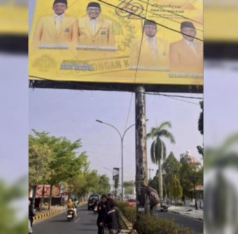 Baliho Raksasa Golkar Ditertibkan, Golkar Palopo Minta Penjelasan Bapenda