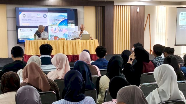 Program Studi Sosiologi FIS-H UNM menggelar Kuliah Umum bertajuk &ldquo;Diskursus Pengetahuan dan Praktik Pembangunan Inklusif&rdquo; di Menara Phinisi UNM, Jalan AP Pettarani, Makassar, Senin (26/10/2026). (Foto: Istimewa)