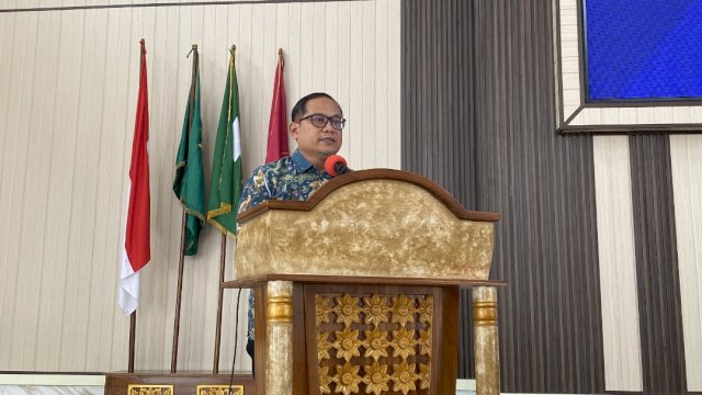 Kepala OJK Sulselbar, Moch. Muchlasin. (Dok. Otoritas Jasa Keuangan)