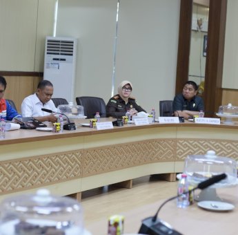 Tasming Hamid Soroti Antrean BBM di Parepare, Pertamina Diminta Hitung Ulang Kebutuhan