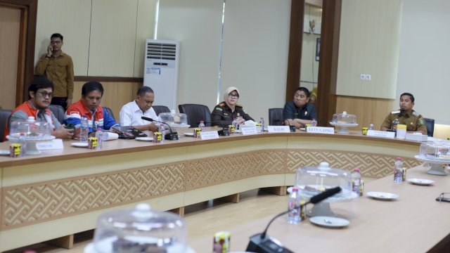 Ket: Forkopimda Parepare Rapat dengan Pihak Pertamina